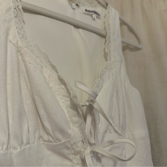 Reformation reia linen white dress with lace and bow detail size 2 - Picture 14 of 16